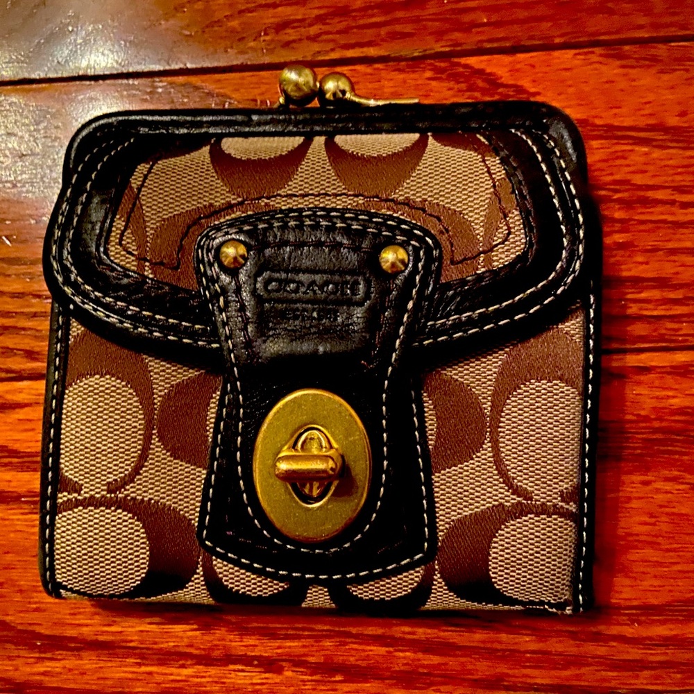 Authentic Coach Wallet